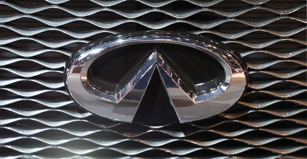 INFINITI Emblem